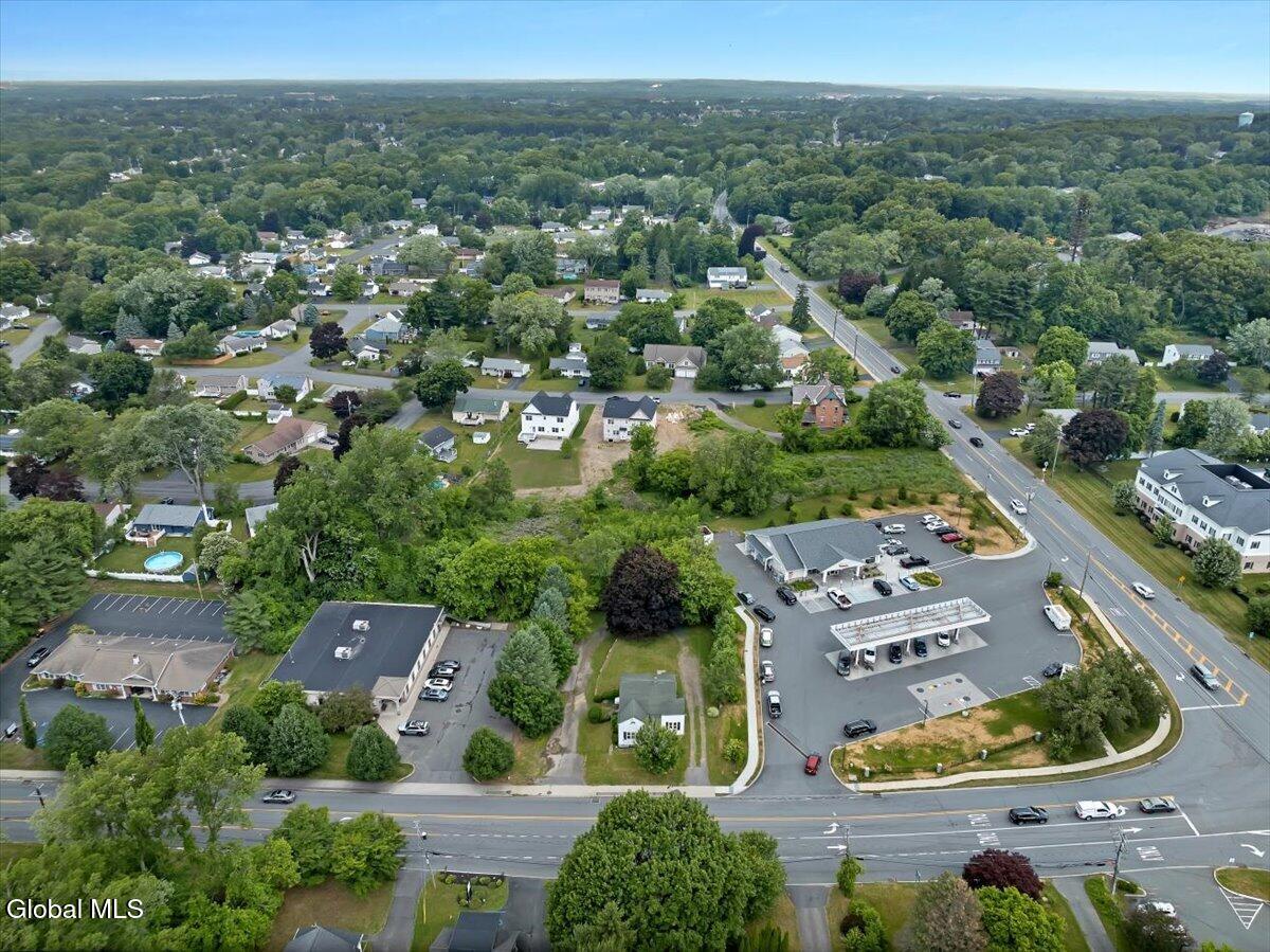 140 Everett Road Colonie, NY 12211 - Photo 23 of 24 35-140 Everett Rd-32
