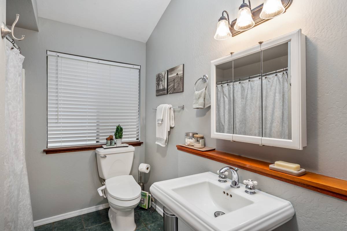 87-3207 Datura Road Captain Cook, HI 96704 - Photo 13 of 24 Gallery Image 13
