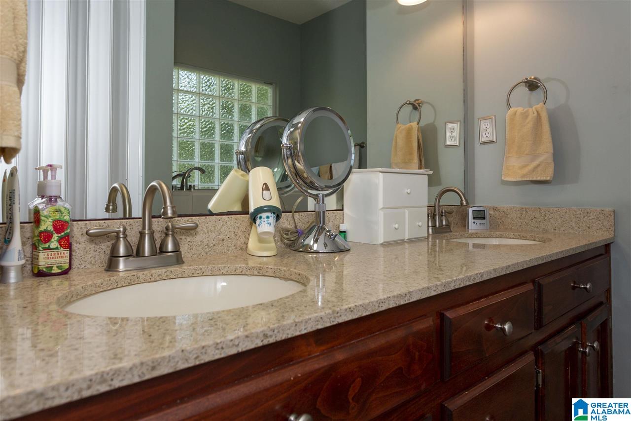 504 Grove Hill Trail Alabaster, AL 35007 - Photo 19 of 34