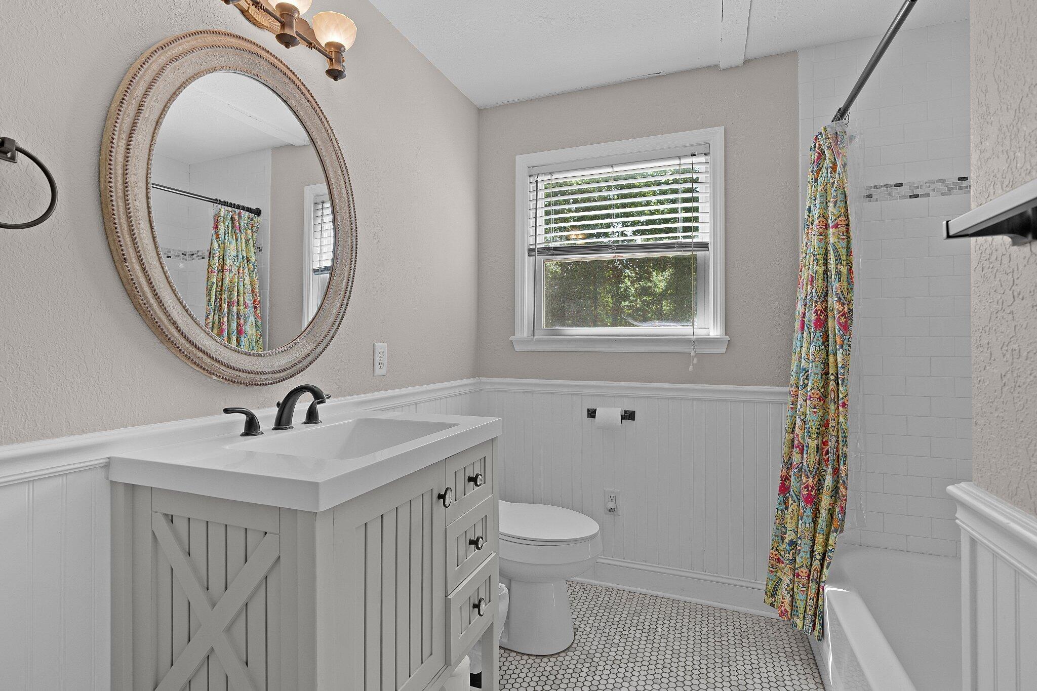 357 Russell Lane Decatur, TN 37322 - Photo 24 of 78 54 - 357 Russell Ln - Interior