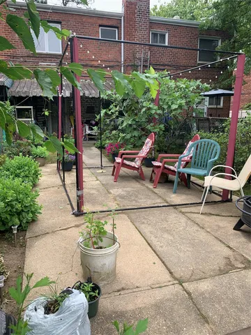 $858,000 | 144-51 68th Avenue | Kew Gardens Hills