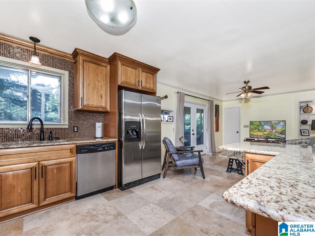 816 Chestnut Street Birmingham, AL 35216 - Photo 7 of 32