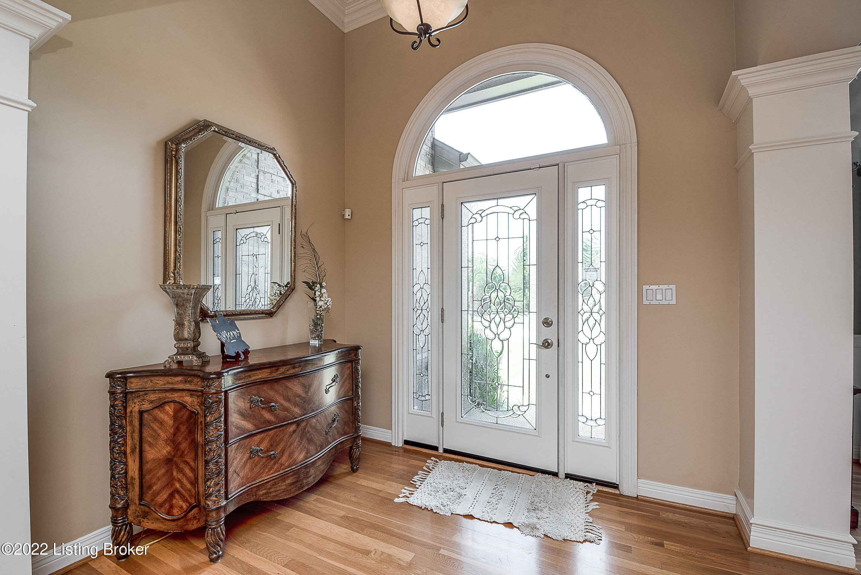 AAA TR Entry Foyer