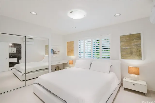 $4,999,000 | 5949 Kalanianaʻole Highway, Unit A, Honolulu, HI 96821