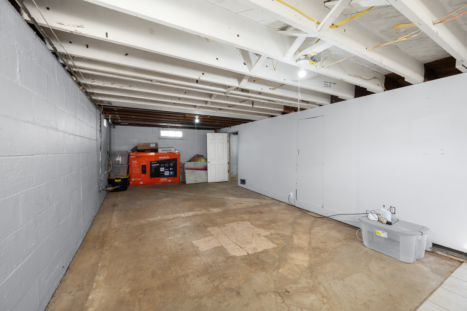 1619 20th Avenue Rock Island, IL 61201 - Photo 18 of 24 a view of car garage