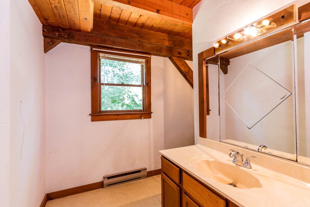 110 Red Brook Road Falmouth, MA 02536 - Photo 12 of 25 Gallery Image 12