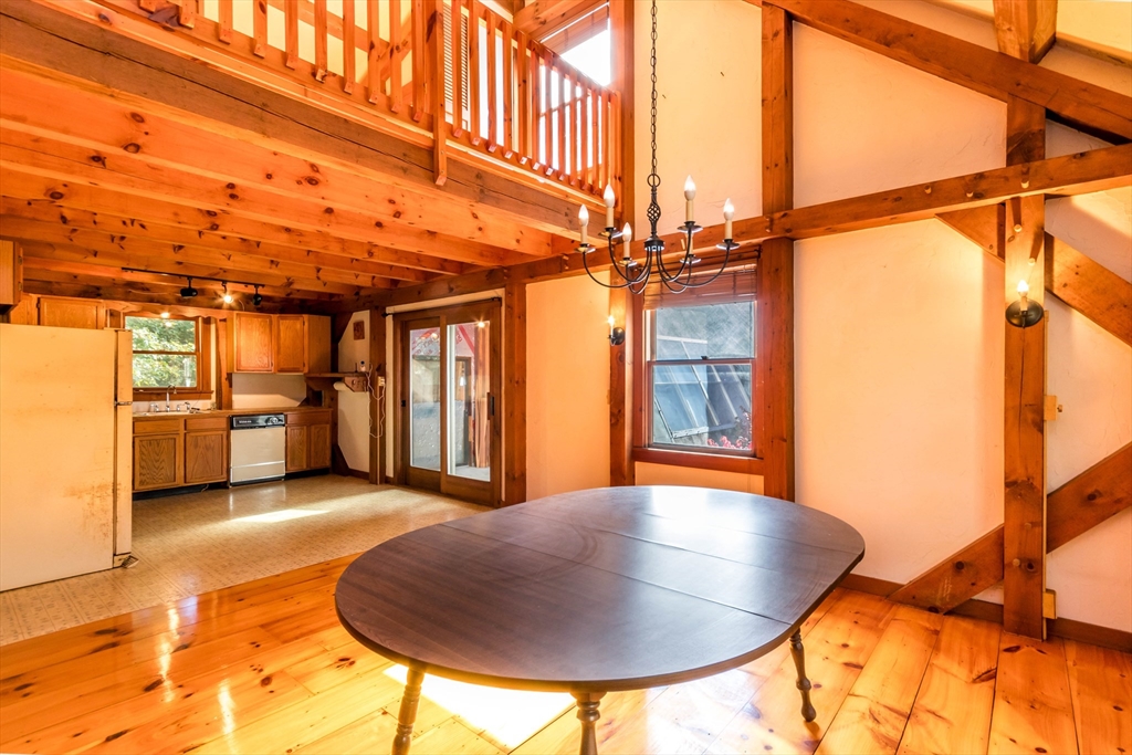 110 Red Brook Road Falmouth, MA 02536 - Photo 5 of 25 Gallery Image 5