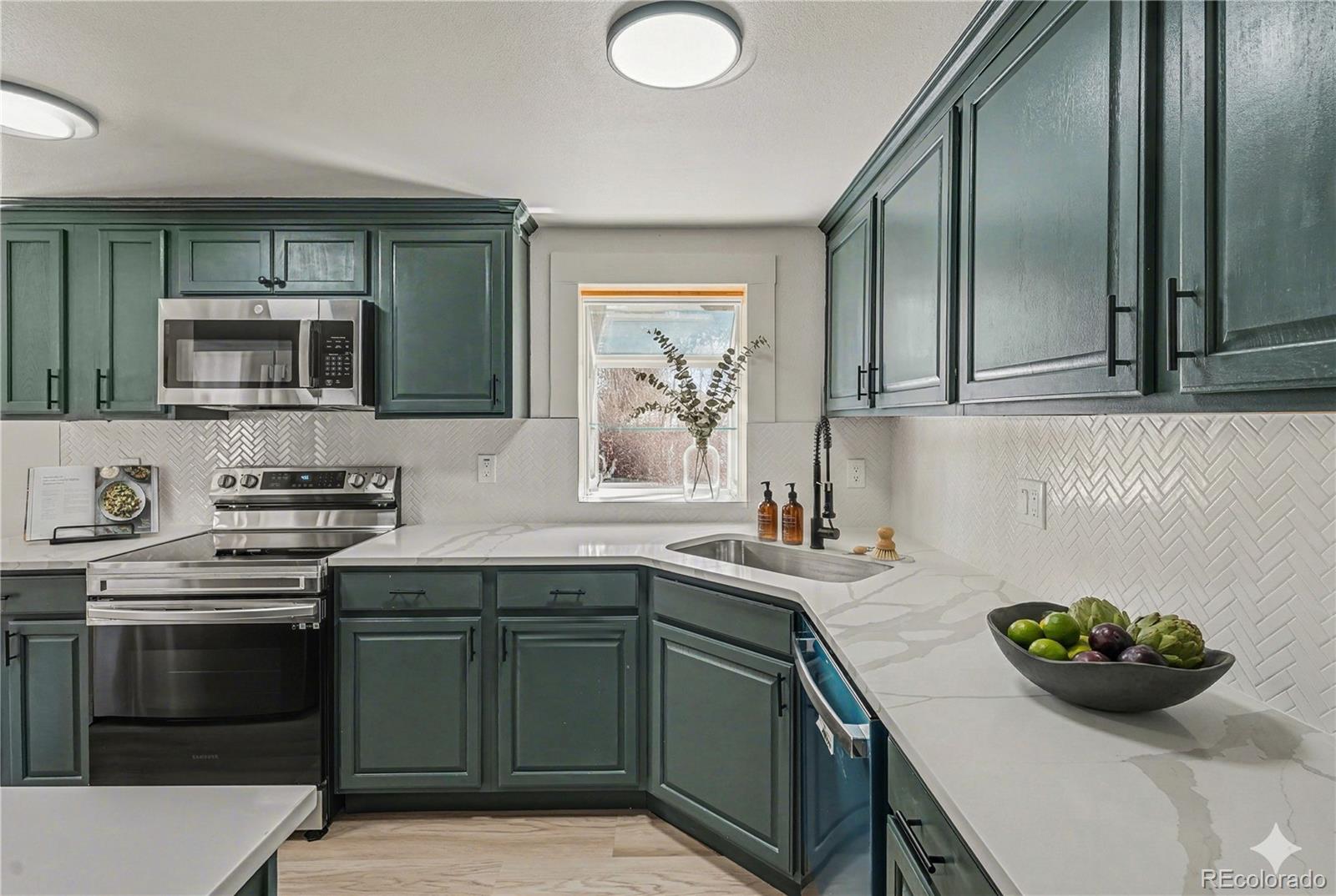 7396 Decatur Street Westminster, CO 80030 - Photo 6 of 31