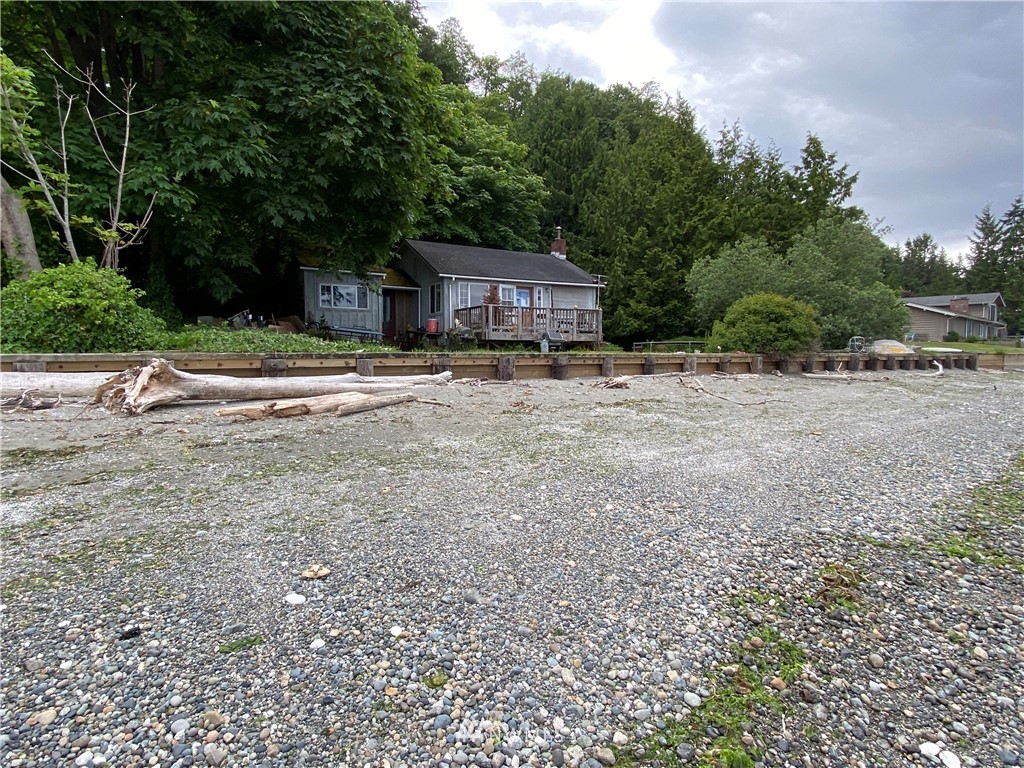 4252 Southwest Luana Beach Road Vashon, WA 98070 - Photo 8 of 9