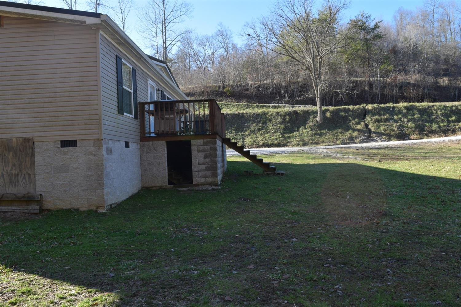 2049 Centerville Road West Liberty, KY 41472 - Photo 6 of 48 Photo 6