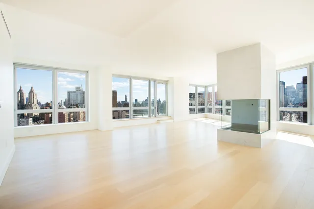 $13,500,000 | 212 West 72nd Street, Unit PHS | Upper West Side