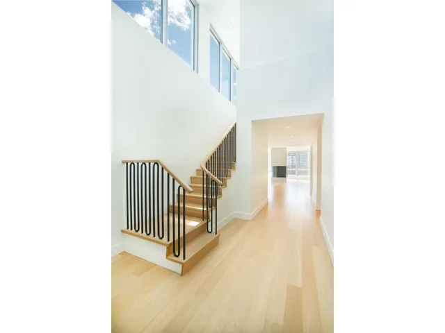 $13,500,000 | 212 West 72nd Street, Unit PHS | Upper West Side