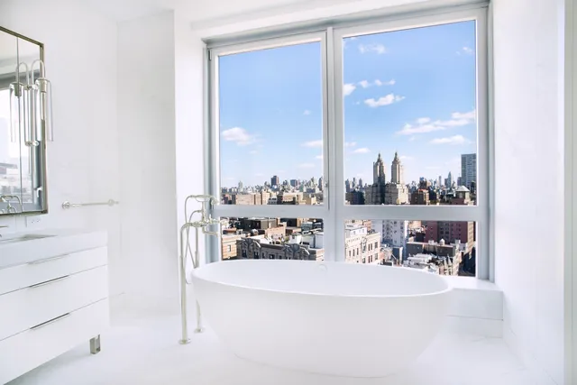 $13,500,000 | 212 West 72nd Street, Unit PHS | Upper West Side