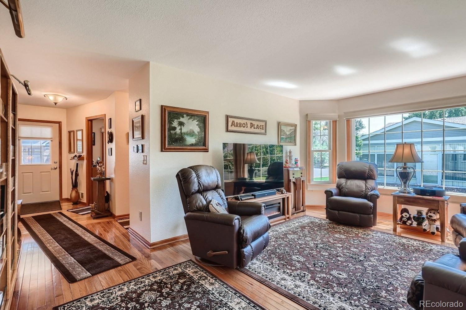 5777 East Greenspointe Way Highlands Ranch, CO 80130 - Photo 3 of 28 Gallery Image 3