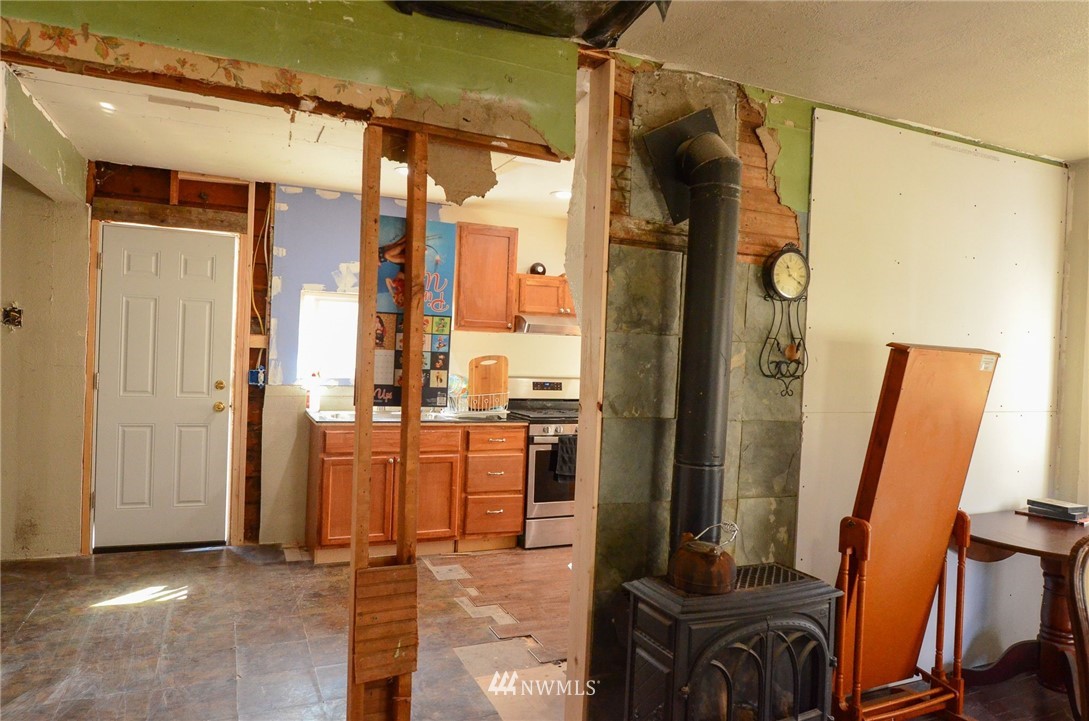 24329 Wicker Road Sedro-Woolley, WA 98284 - Photo 15 of 16 Gallery Image 15