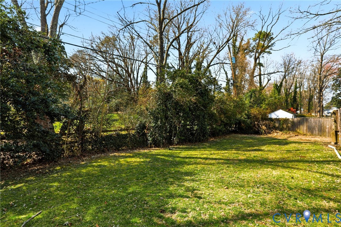 8421 Yolanda Road Henrico, VA 23229 - Photo 4 of 34 a view of a trees in a yard