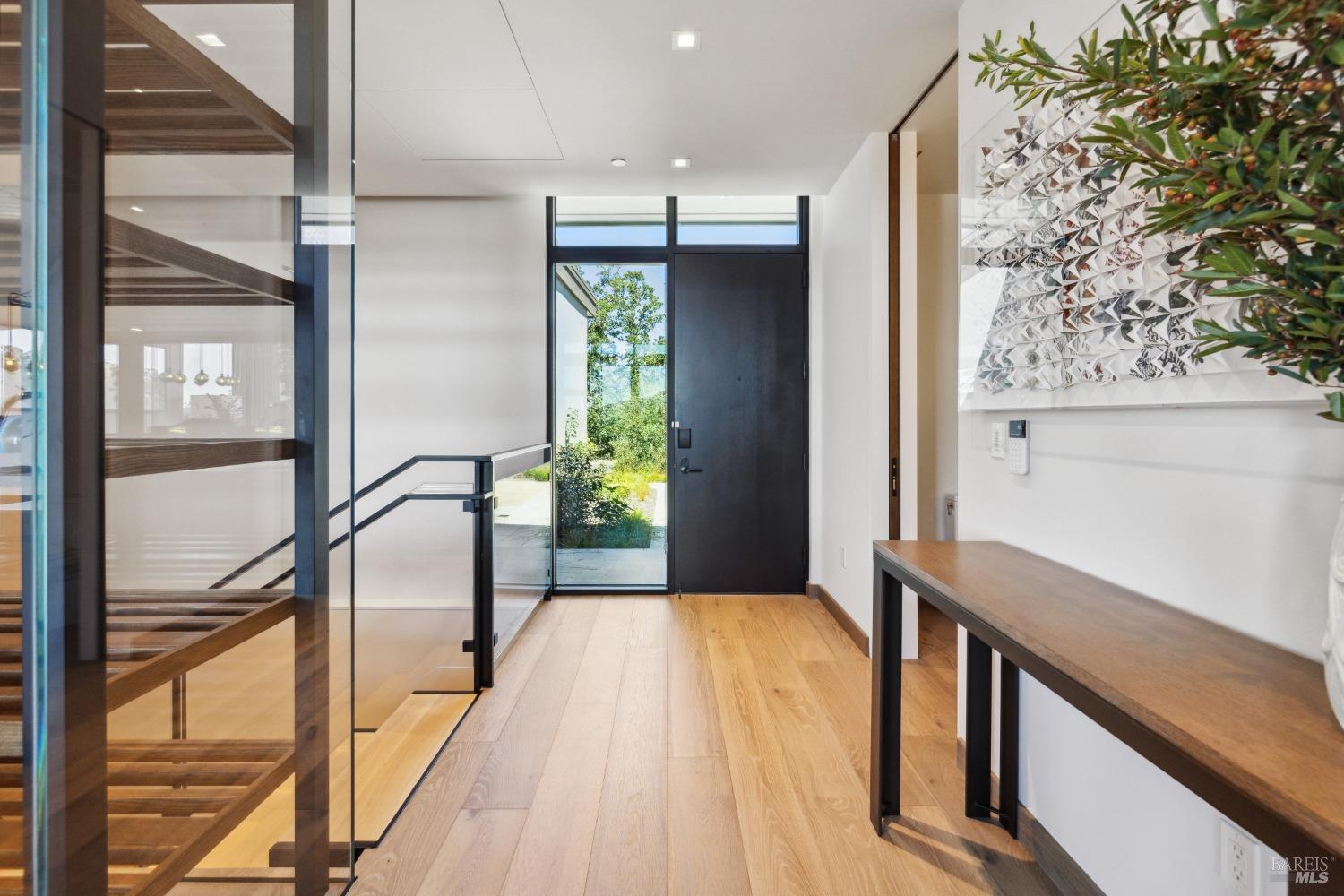 210 East Sumac Court Healdsburg, CA 95448 - Photo 6 of 32 a view of a balcony