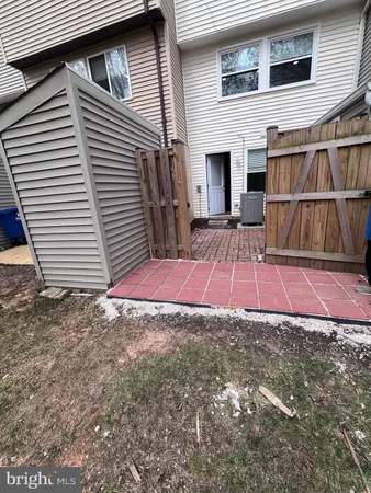 $1,100 | 307 Brethour Court, Sterling, VA 20164