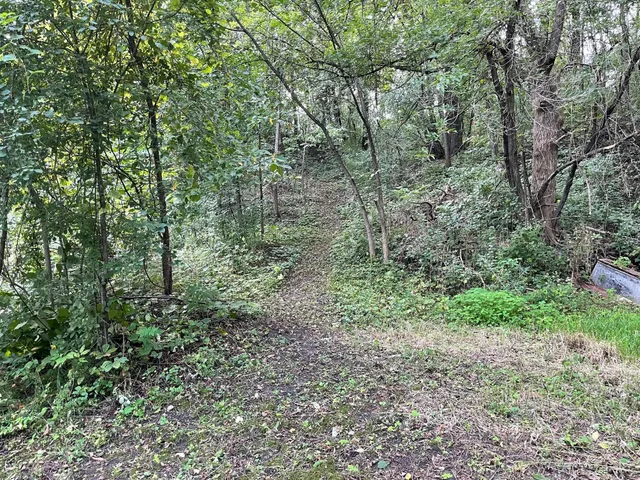 $439,000 | 1200 Main Street West, Carver, MN 55315