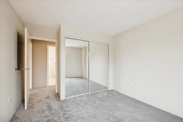 $350,000 | 1800 Dewes Street, Unit 305, Glenview, IL 60025