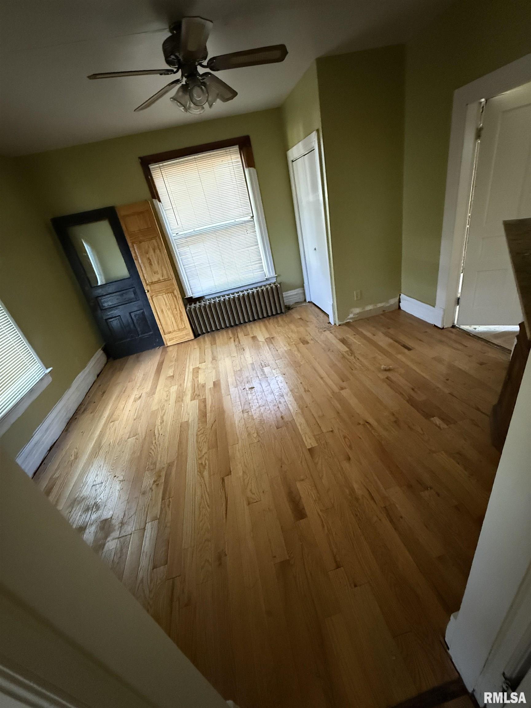 342 West Reynolds Street Springfield, IL 62702 - Photo 2 of 26