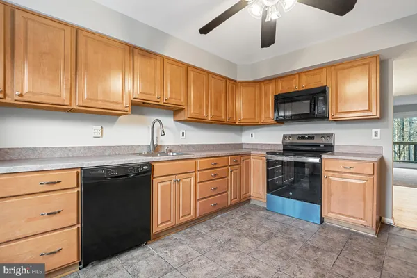 $3,400 | 10661 High Beam Court, Columbia, MD 21044