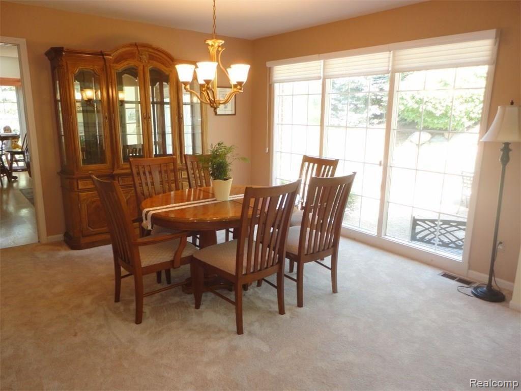 652 Cherry Tree Lane Rochester Hills, MI 48306 - Photo 10 of 42