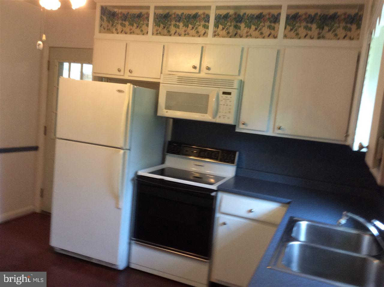 6321 Linglestown Road Harrisburg, PA 17112 - Photo 3 of 22 Gallery Image 3