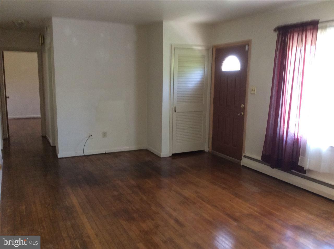 6321 Linglestown Road Harrisburg, PA 17112 - Photo 4 of 22 Gallery Image 4