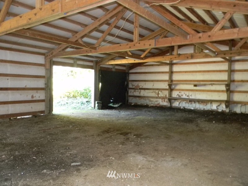 24003 Martin Road Sedro-Woolley, WA 98284 - Photo 14 of 15 Gallery Image 14