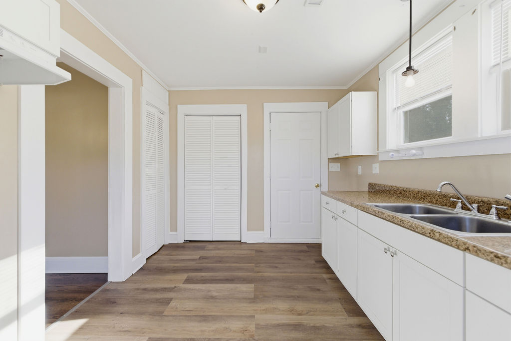 7604 Highway 252 Honea Path, SC 29654 - Photo 16 of 33 This kitchen offers functional design with ample counter space and classic cabinetry.