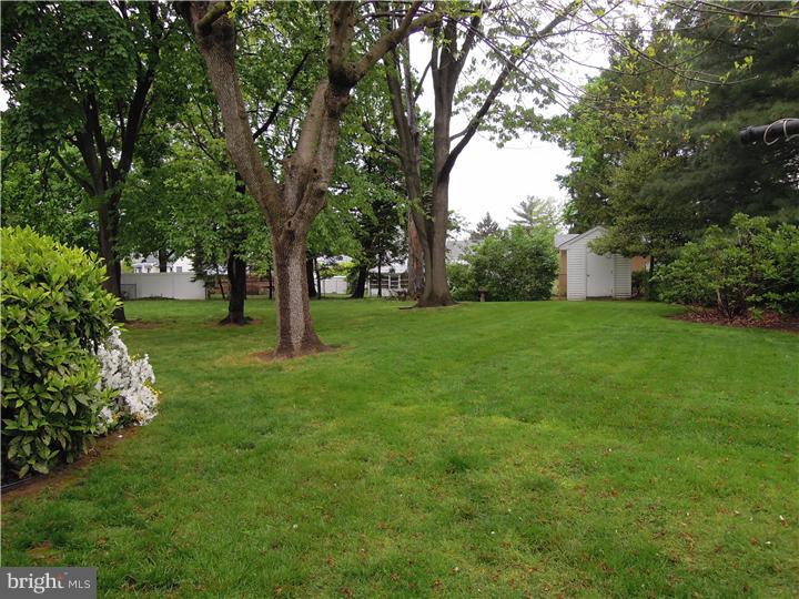 2456 Klockner Road Hamilton, NJ 08690 - Photo 16 of 18 Back Yard
