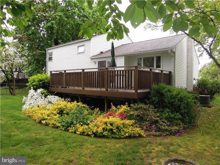 2456 Klockner Road Hamilton, NJ 08690 - Photo 18 of 18 Deck
