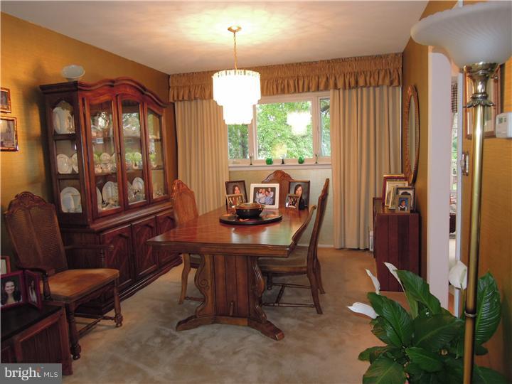 2456 Klockner Road Hamilton, NJ 08690 - Photo 3 of 18 Dining Room