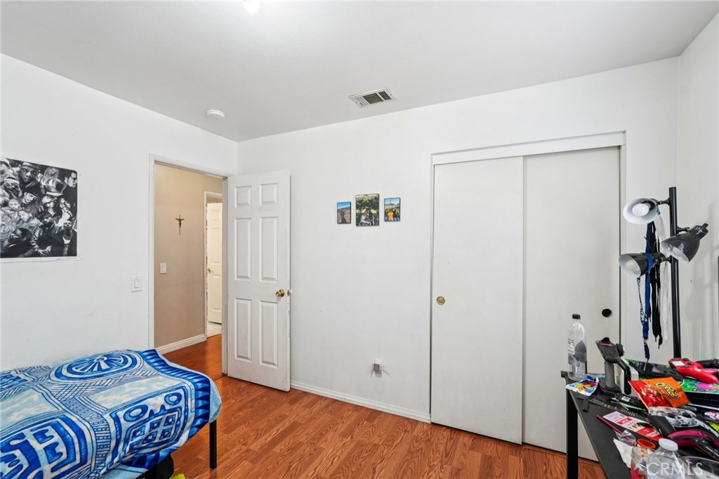 10742 Jeri Drive Riverside, CA 92505 - Photo 14 of 34