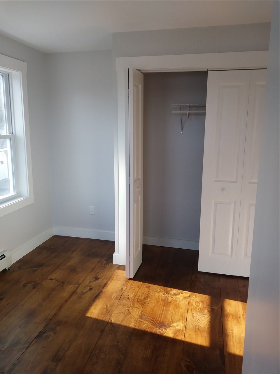 806 Chases Grove Road Derry, NH 03038 - Photo 17 of 20