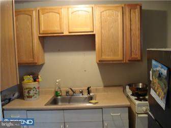 1258 South Octagon Road Camden, NJ 08104 - Photo 10 of 12