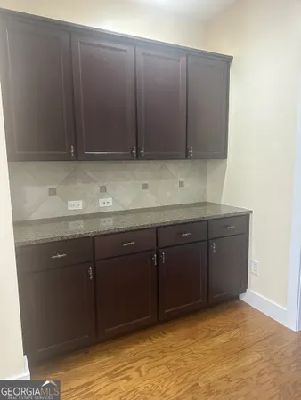 a kitchen with a sink