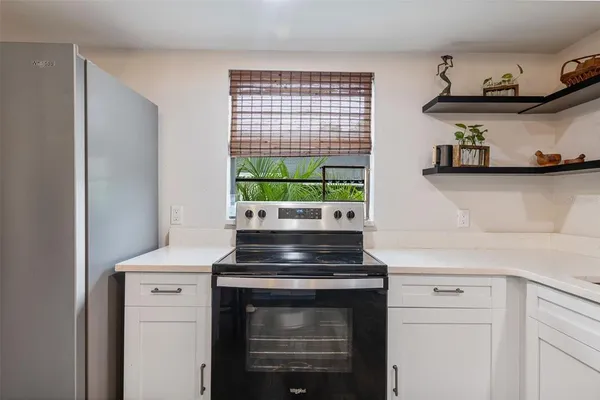 $3,200 | 1411 East Henry Avenue, Tampa, FL 33604