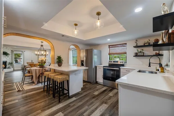 $3,200 | 1411 East Henry Avenue, Tampa, FL 33604
