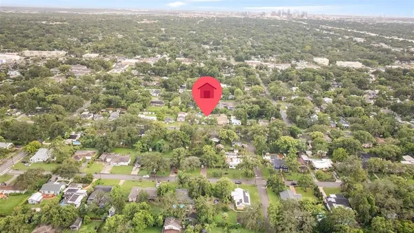 $3,200 | 1411 East Henry Avenue, Tampa, FL 33604