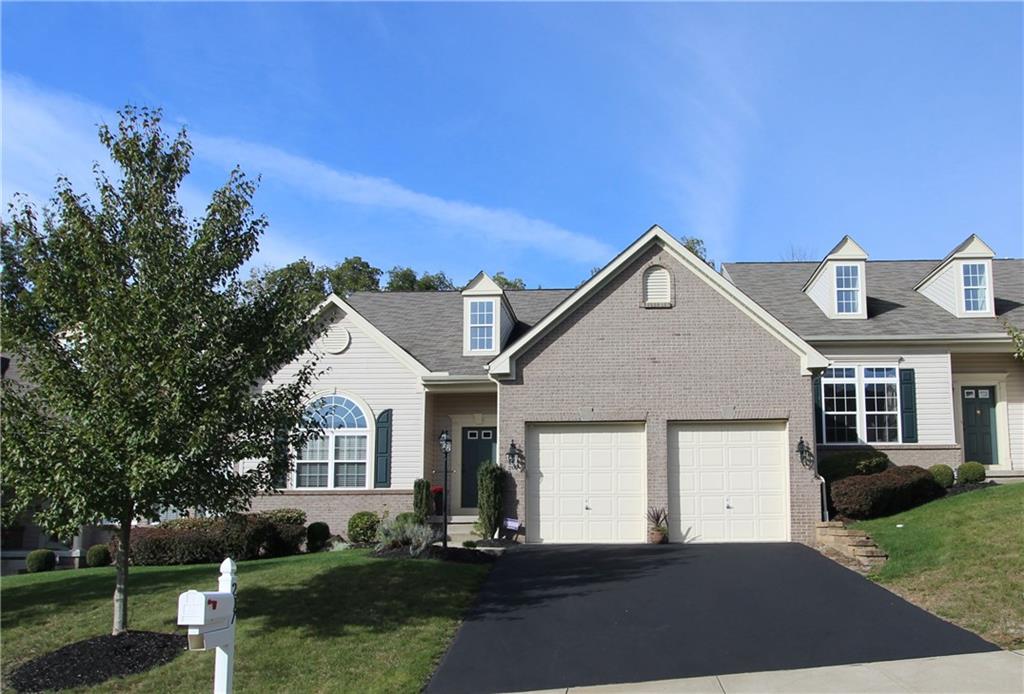 Welcome to 207 Maple Ridge Drive!