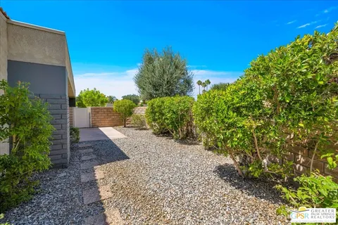 $211,500 | 1291 Sunflower Circle South, Palm Springs, CA 92262