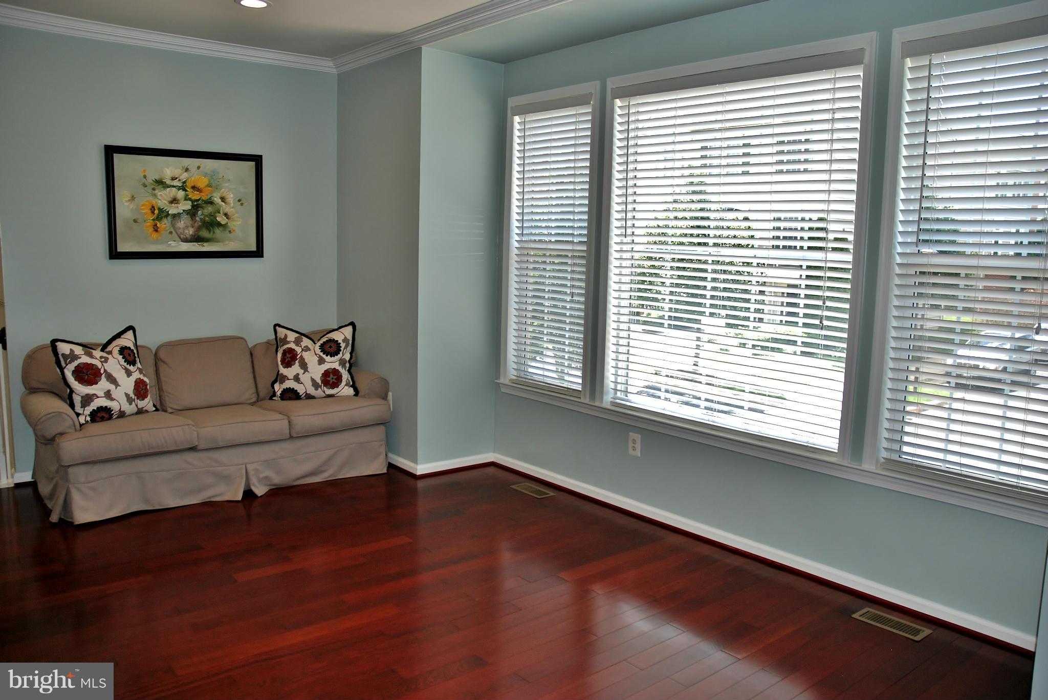 14038 Rockingham Road Germantown, MD 20874 - Photo 5 of 15 Dining Room