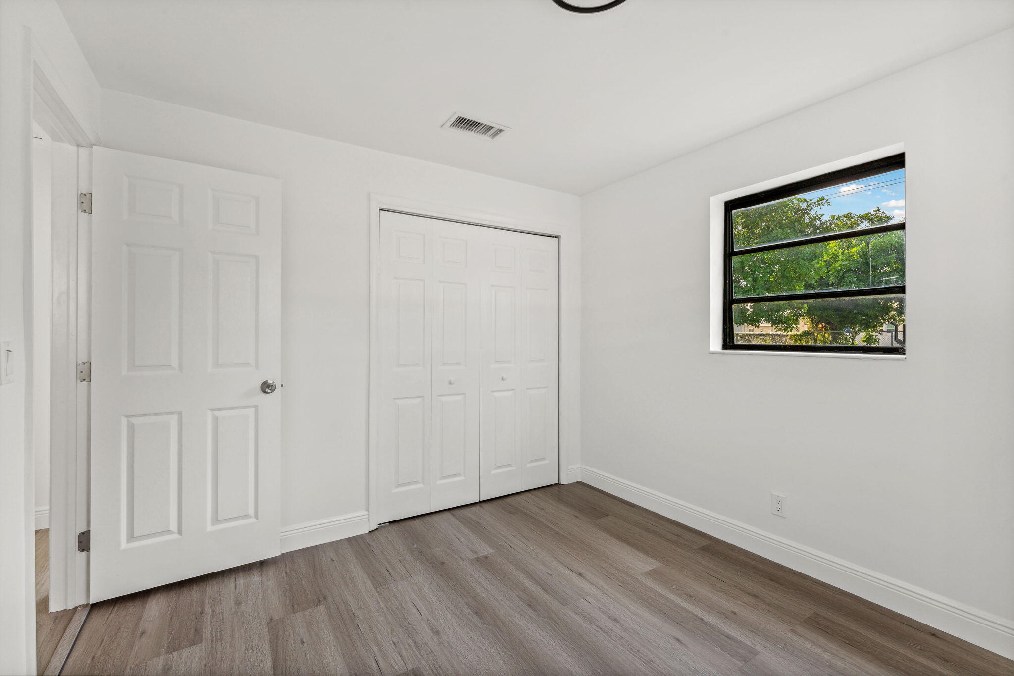 230 Southwest 13th Avenue Delray Beach, FL 33444 - Photo 7 of 15 7-web-or-mls-DSC01103