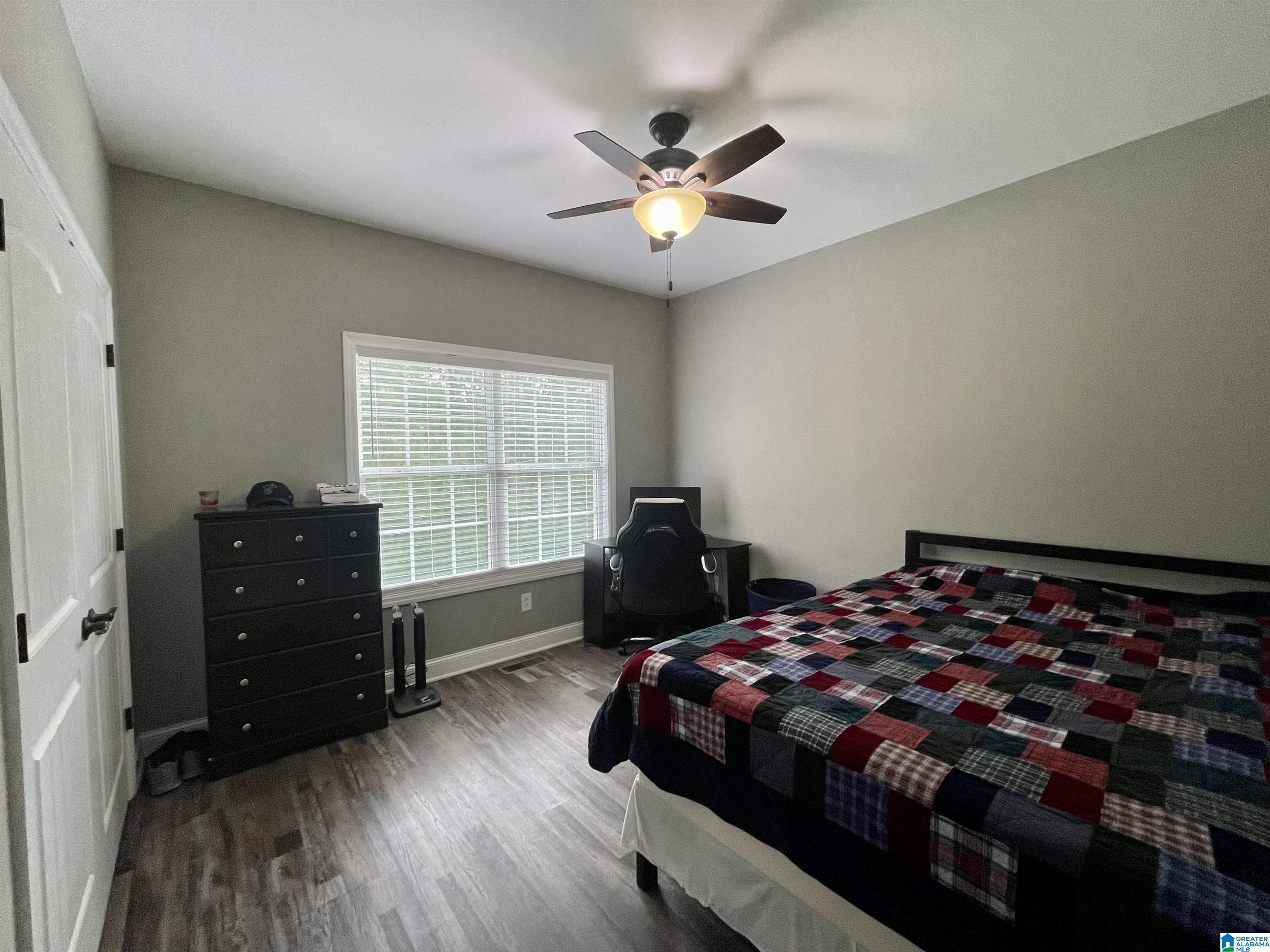 1565 Mountain Lake Road Warrior, AL 35180 - Photo 38 of 47