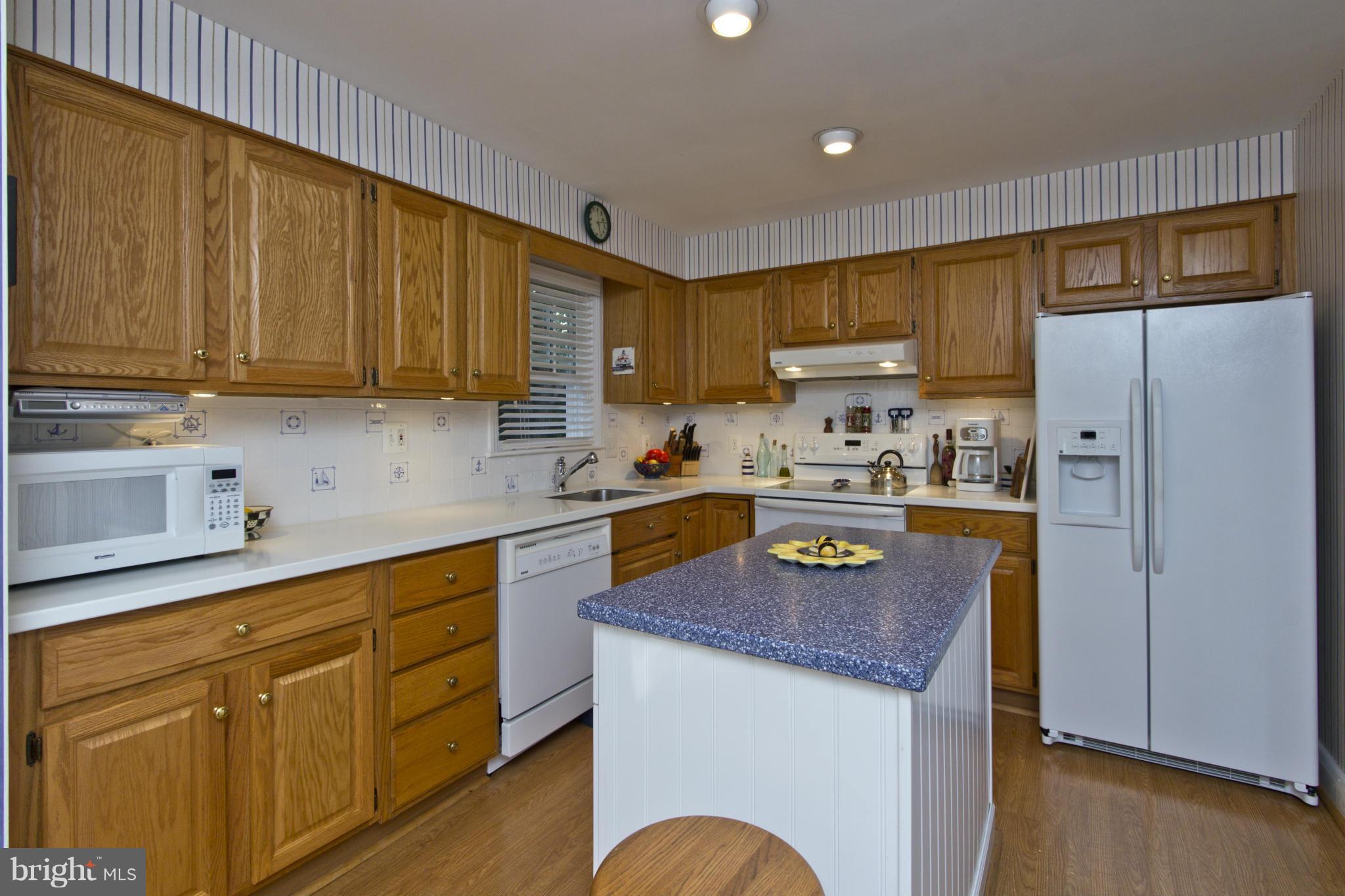 507 Broadwater Road Arnold, MD 21012 - Photo 7 of 30 Kitchen