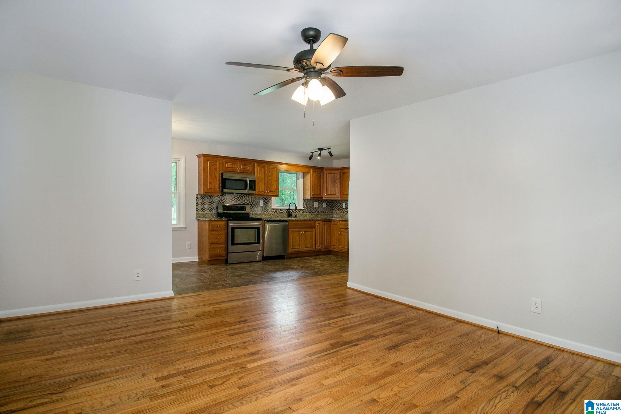 2393 20th Street Calera, AL 35040 - Photo 3 of 25