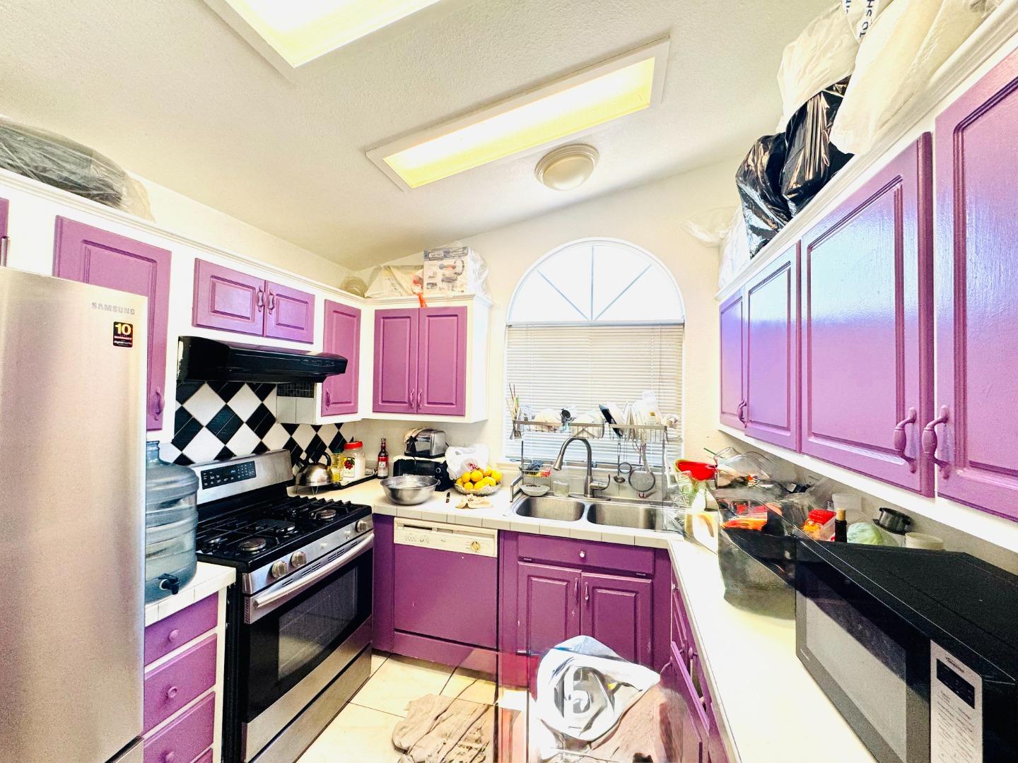 2855 Senter Road, Unit 5 San Jose, CA 95111 - Photo 3 of 6 Gallery Image 3