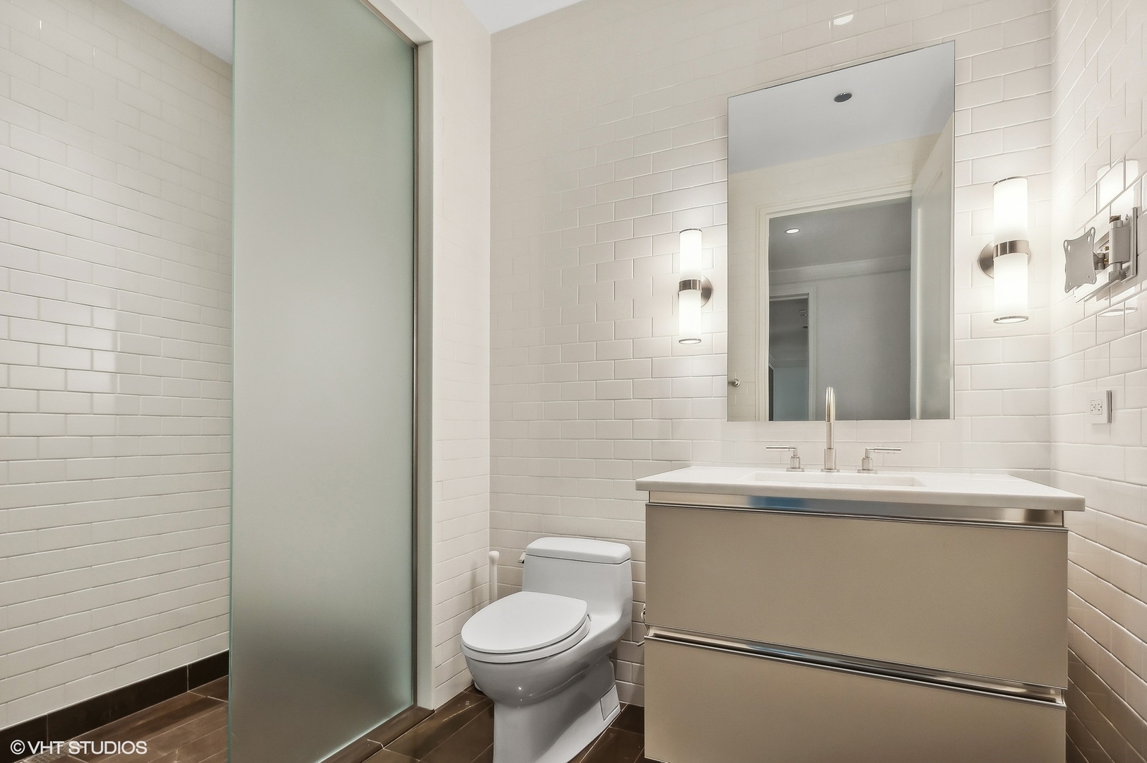77 East Walton Street, Unit 28B Chicago, IL 60611 - Photo 11 of 32